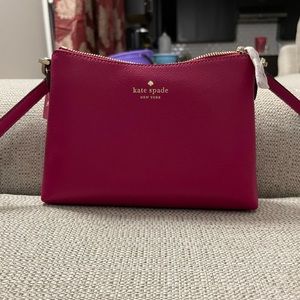 New unused Kate spade Bailey crossbody